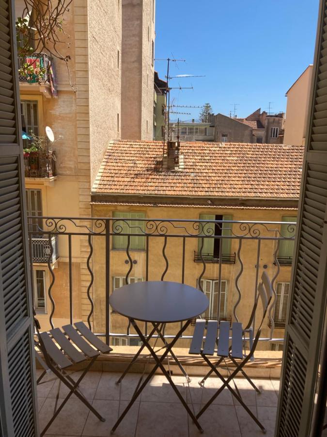 F2 Pompeani Apartment Аячо Екстериор снимка
